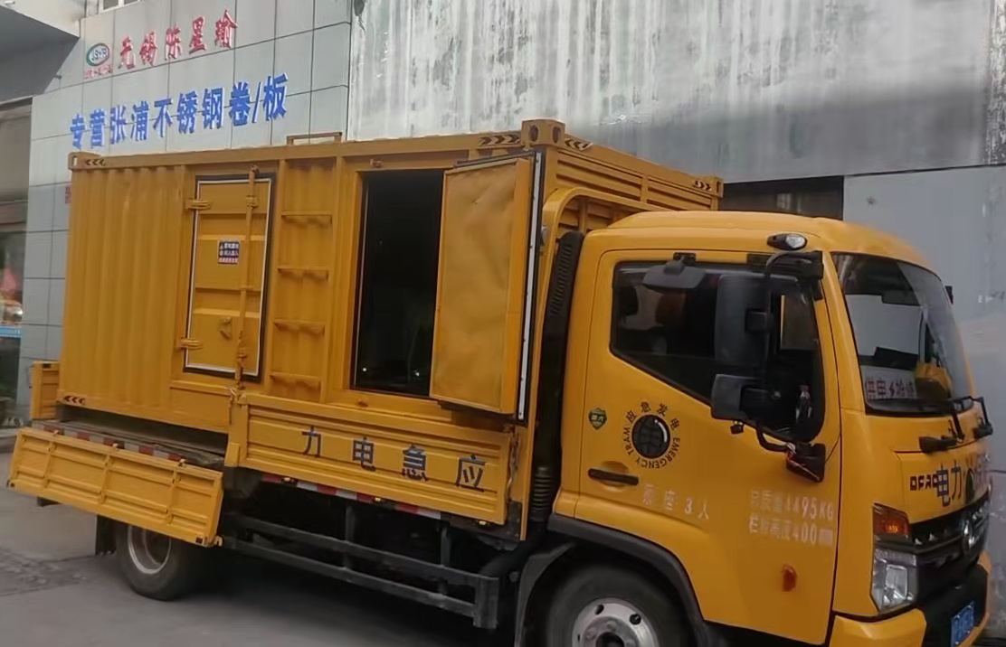 景泰柴油发电机组负载测试时应如何监控机组的运行状态？